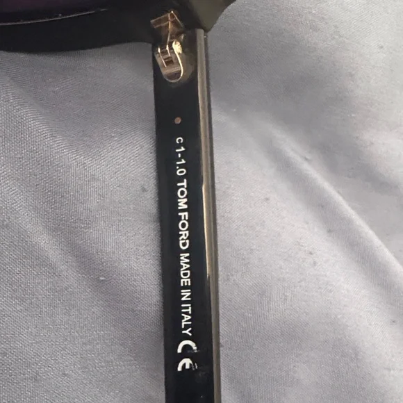 Tom Ford Glossy Black Cat-Eye Sunglasses - Picture 4 of 5